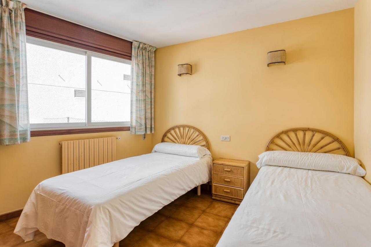 Apartamentos Sanxenxo Apartment *